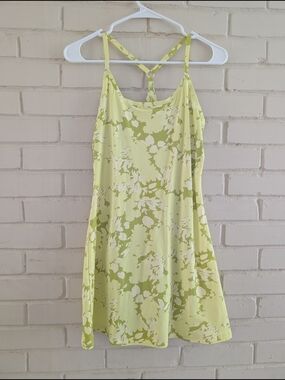 Outdoor Voices XS Exercise Dress Hyper Green Floral Skort Outdoor